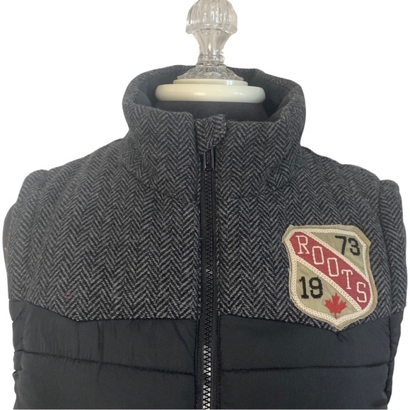 ROOTS - Retro Quilted Vest (S) - Picture 2 of 3
